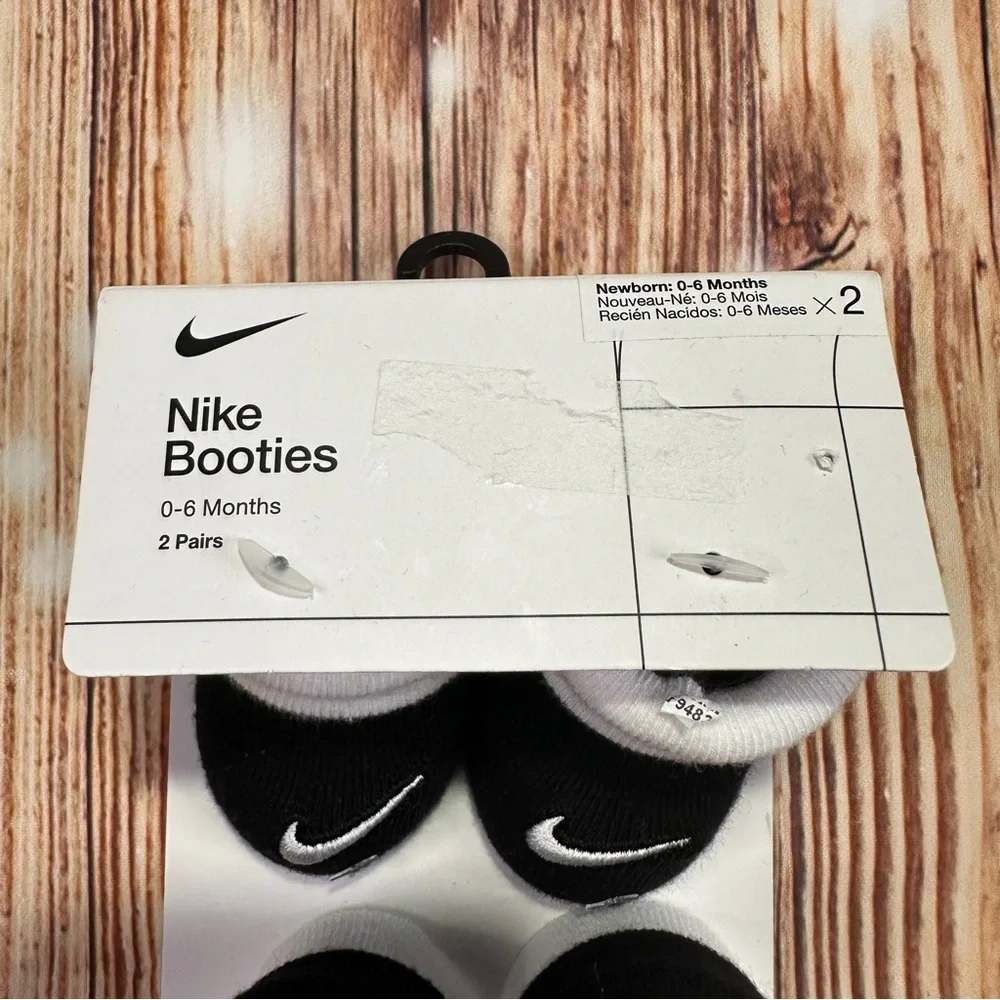 Nike booties crib